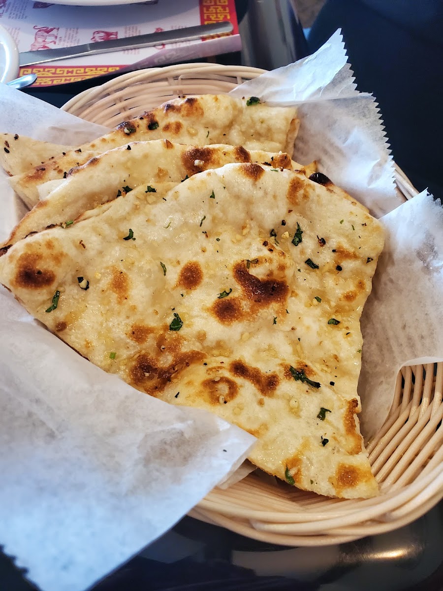 Everest Café | Nepalese & Indian Cuisine-5