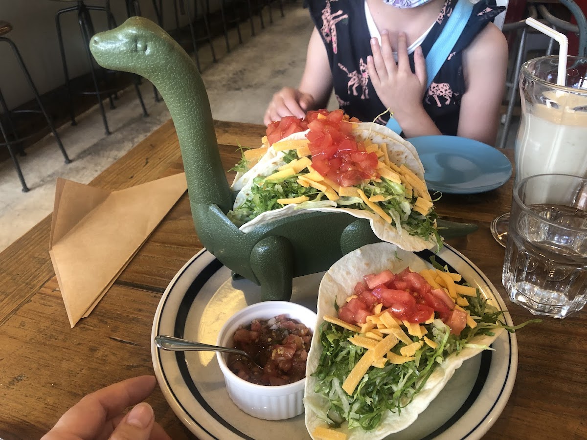 Eviltex Hamburgers & Tex-Mex-6