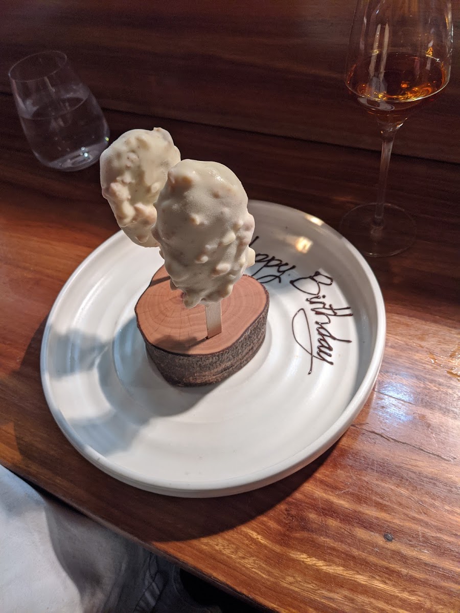 Exp. Restaurant-6