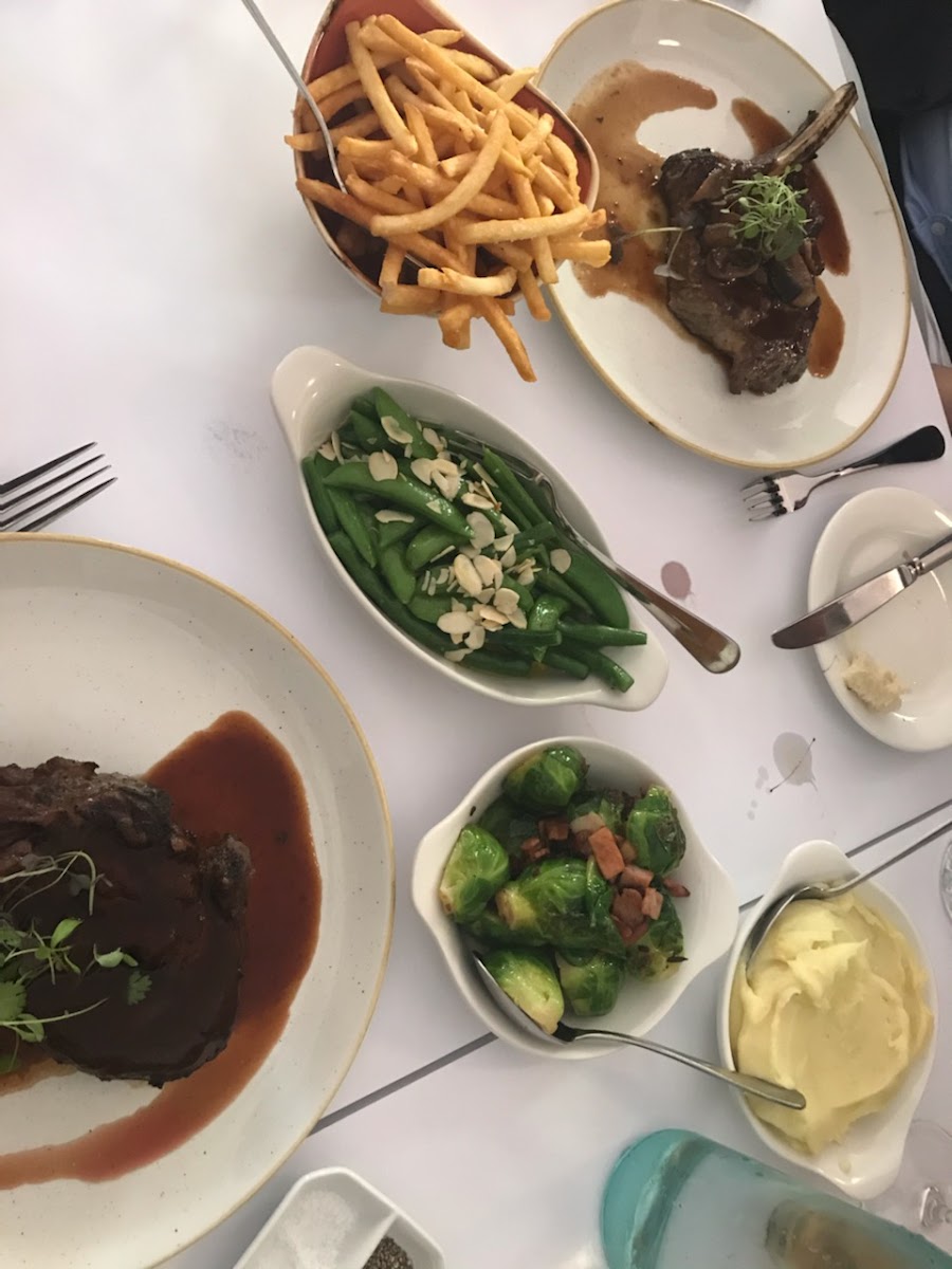 Fairmont Restaurant / Steak House-10