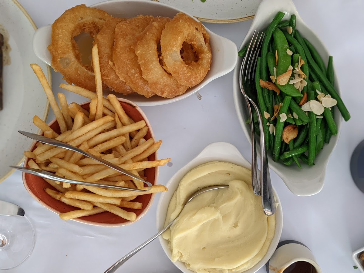 Fairmont Restaurant / Steak House-7