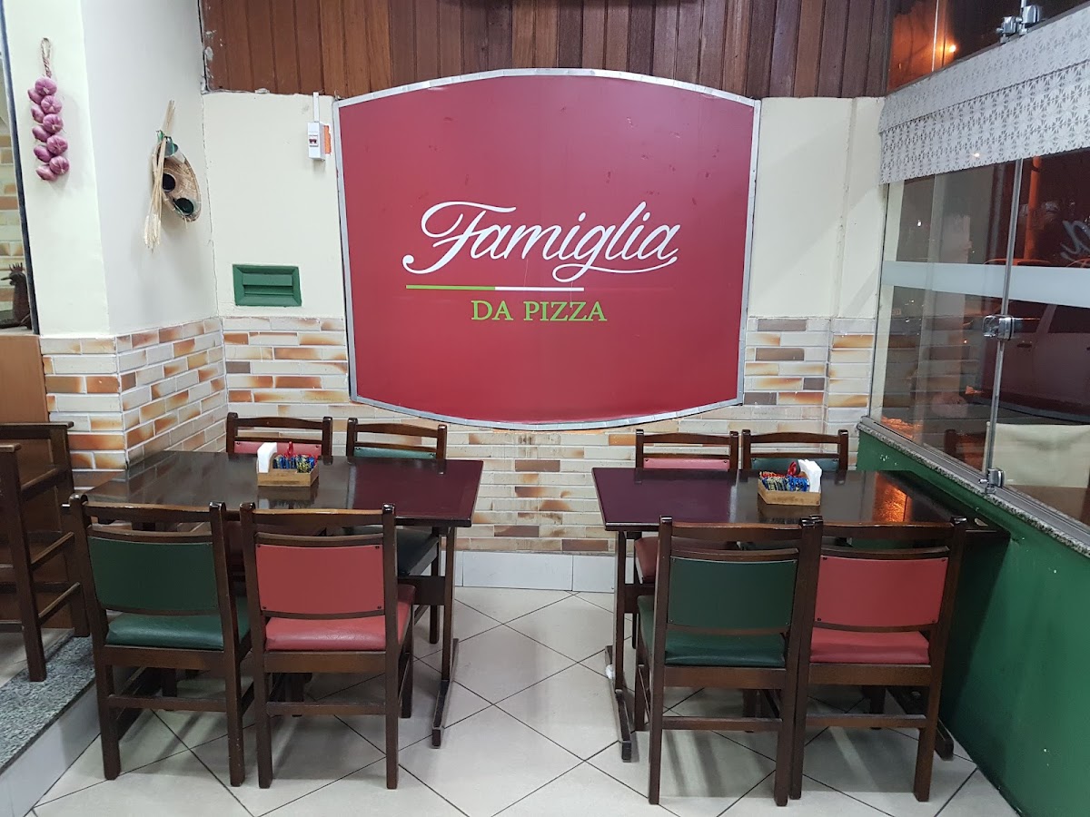 Famiglia Da Pizza