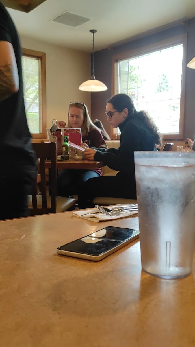 Family Pancake House Redmond-2