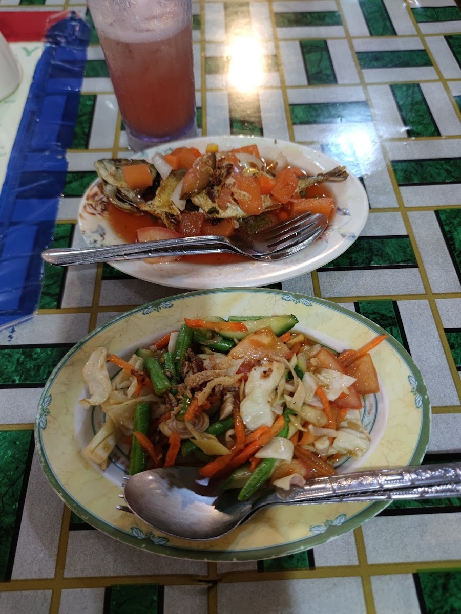 Family Restaurant Taman Negara-8