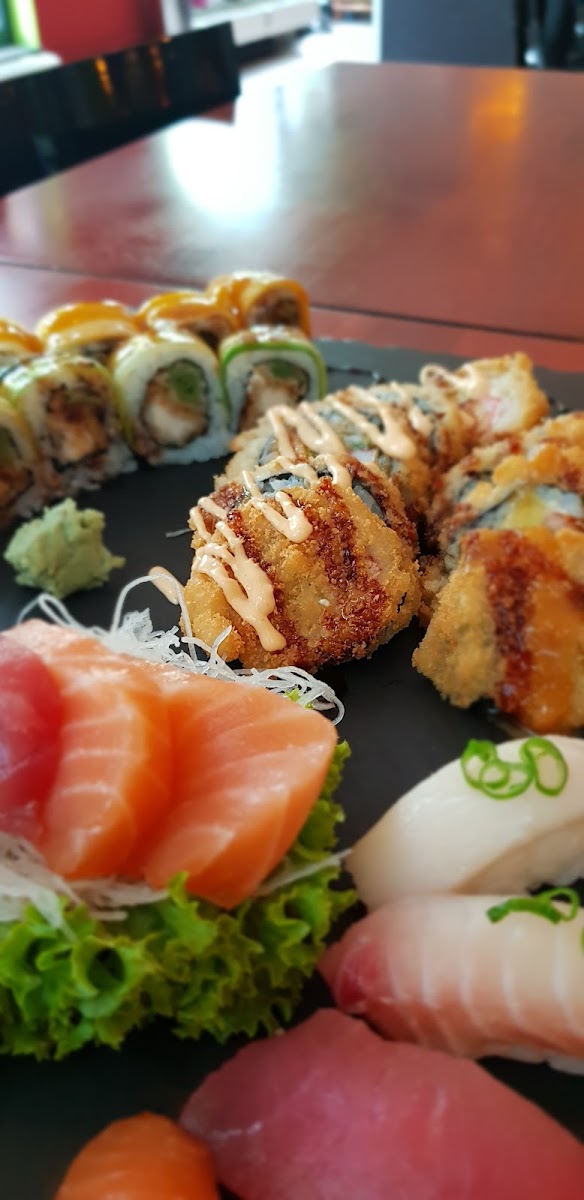 Family Sushi-5