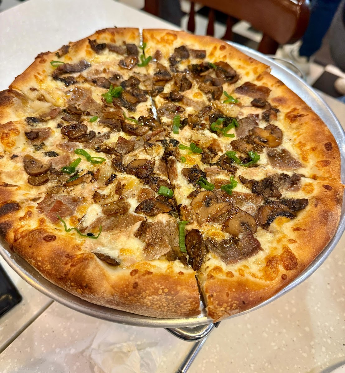 Famous O's Pizza - Dha-4