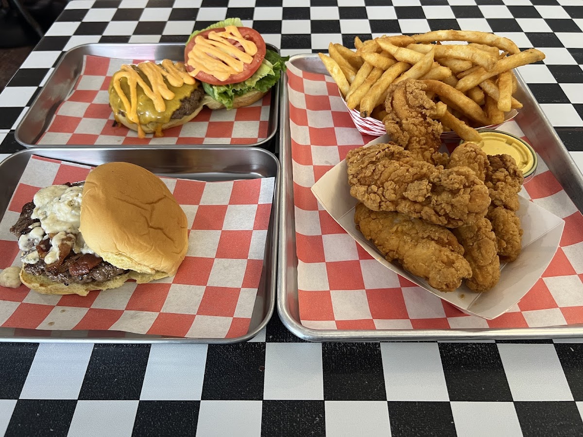 Fat Stu's All-American Burger Harrison-5