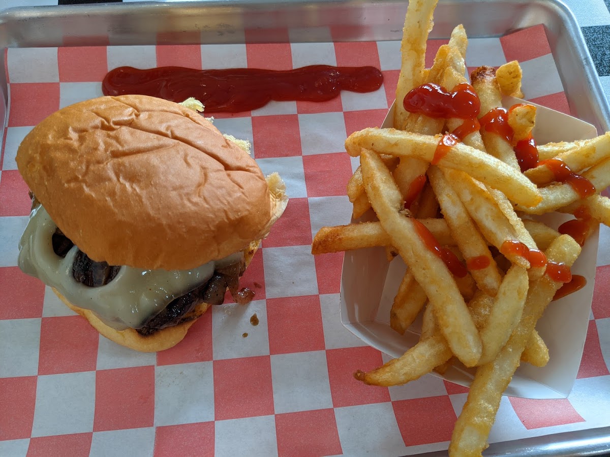 Fat Stu's All-American Burger Harrison-8