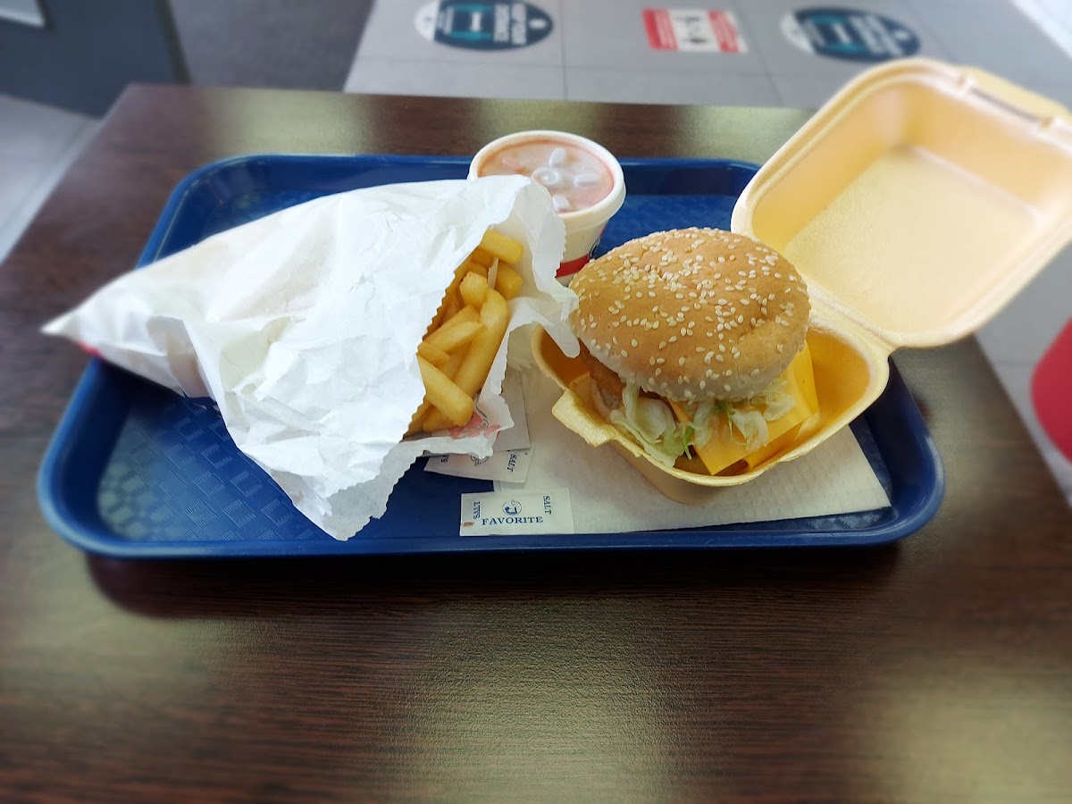 Favorite Chicken & Ribs Witham-8