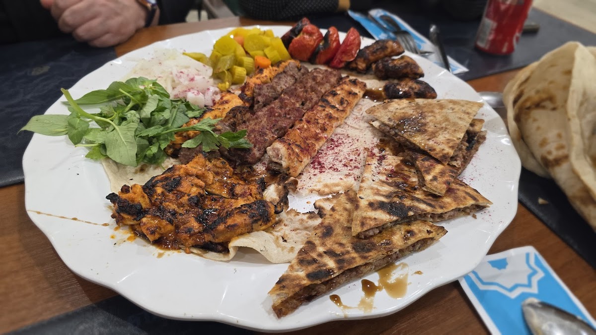 Fawanees Restaurant-4