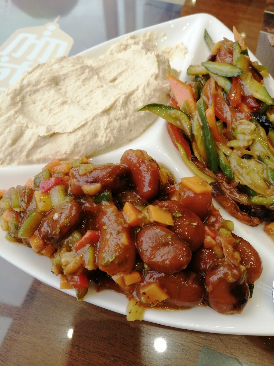 Fawanees Restaurant-9