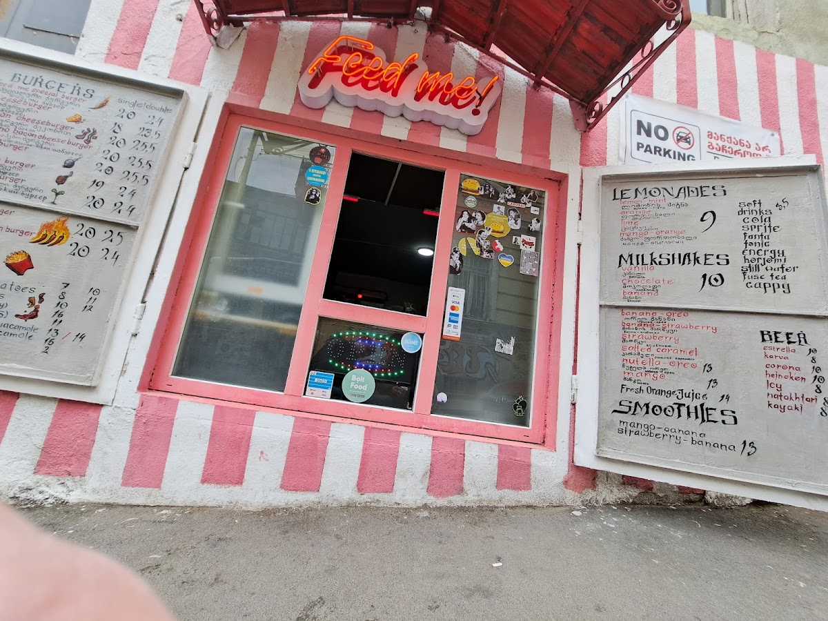 Menu Feed Me! (Burgers & More)-3