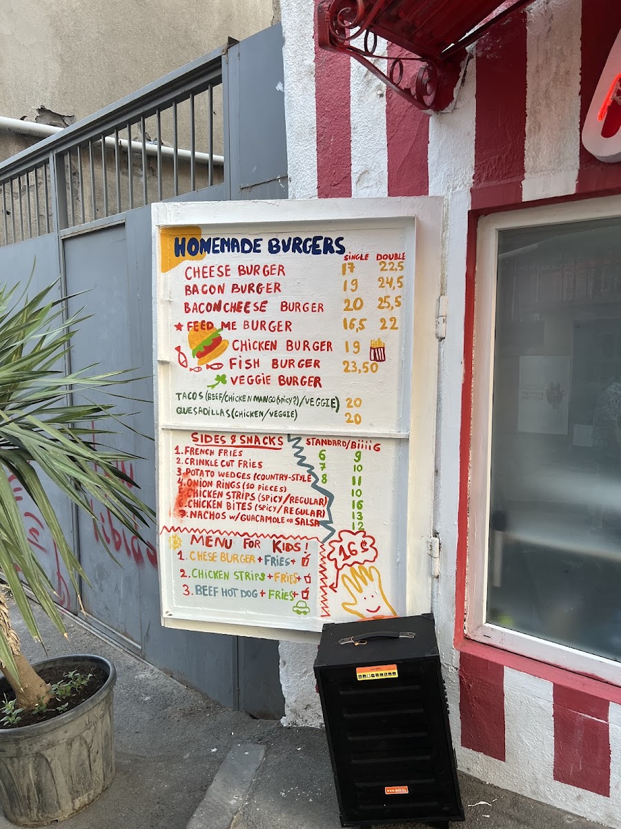 Menu Feed Me! (Burgers & More)-9