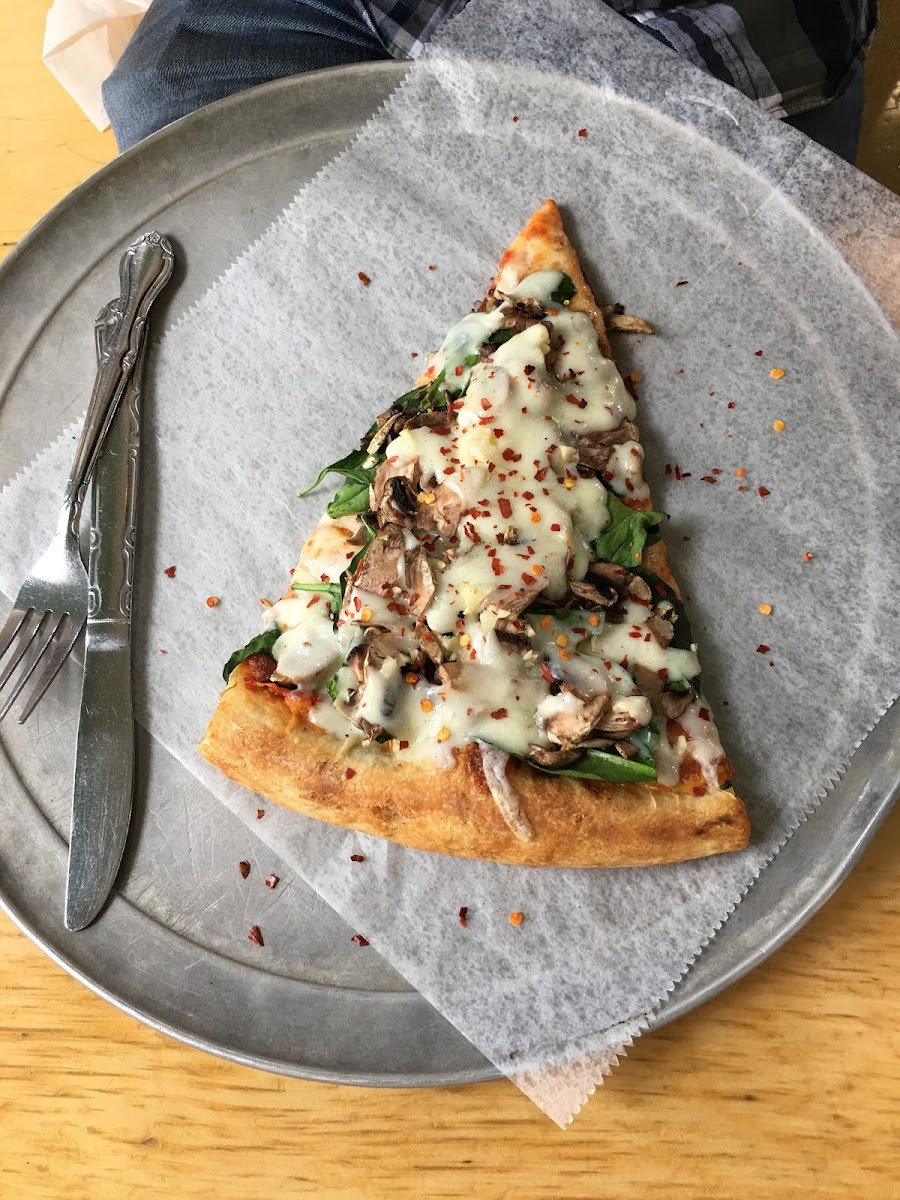Fellini's Pizza-4