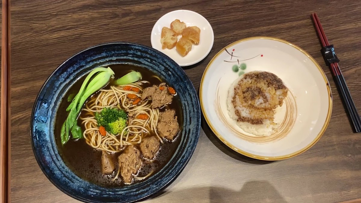 Feng Wei Ting Delicious Vegetarian Food House-2