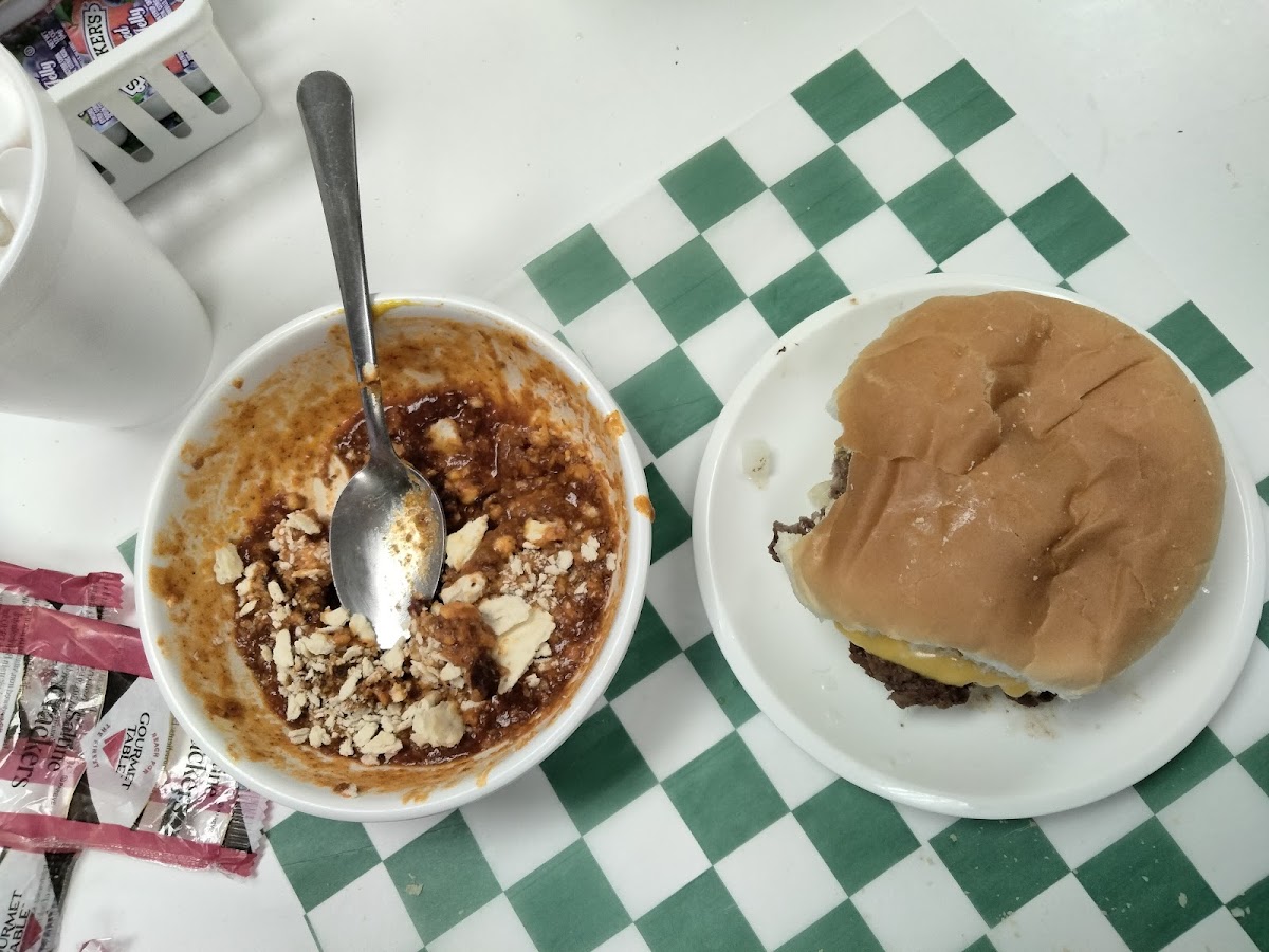 Ferrell's Snappy Service - Cadiz-5