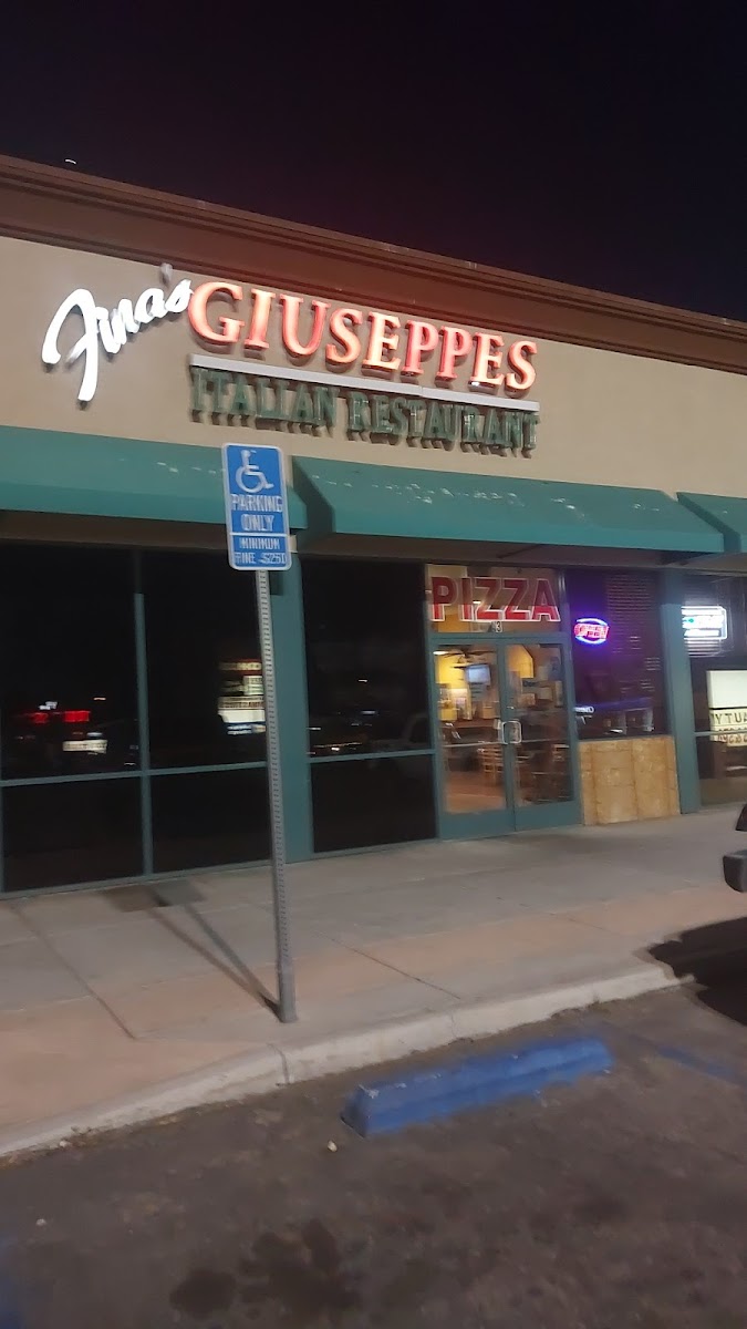 Fina's Giuseppes Italiano Restaurant In Victorville