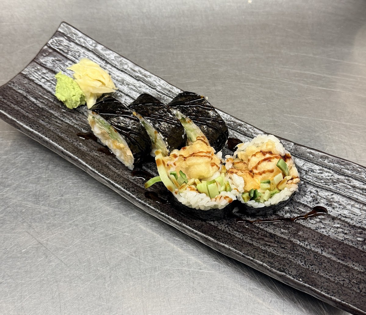 Fin's Sushi And Grill-4
