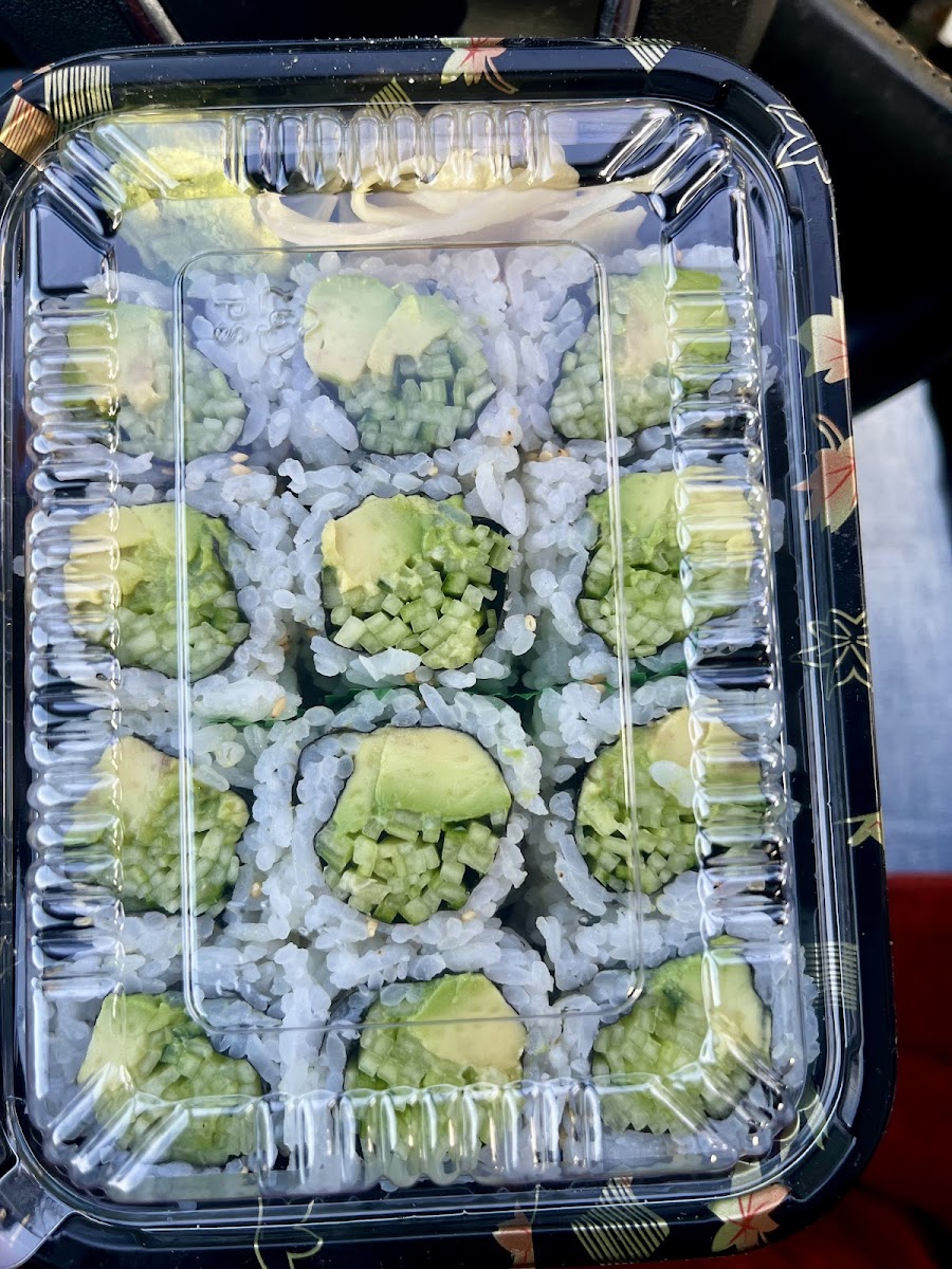 Fin's Sushi And Grill-5