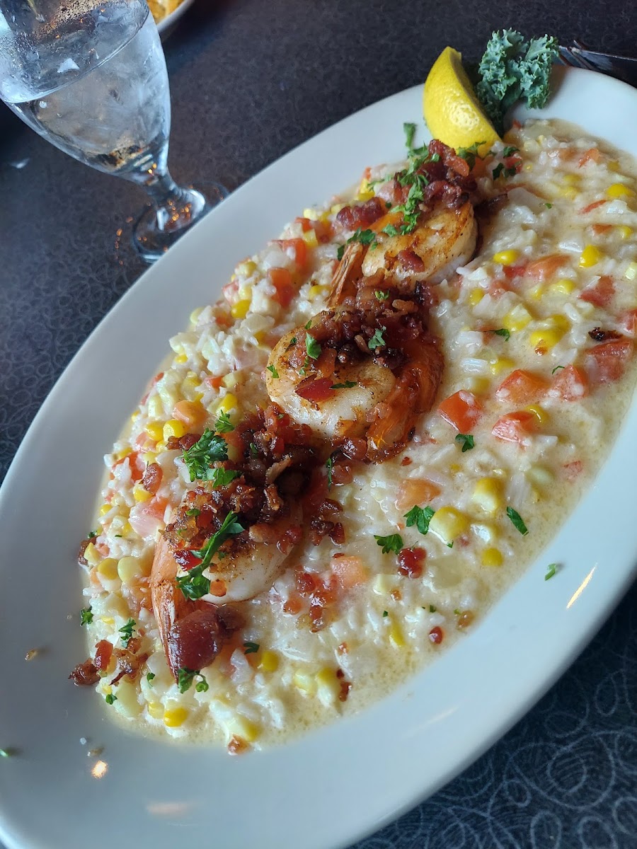 Fish Tales Restaurant-9