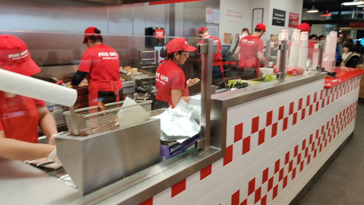 Five Guys-2