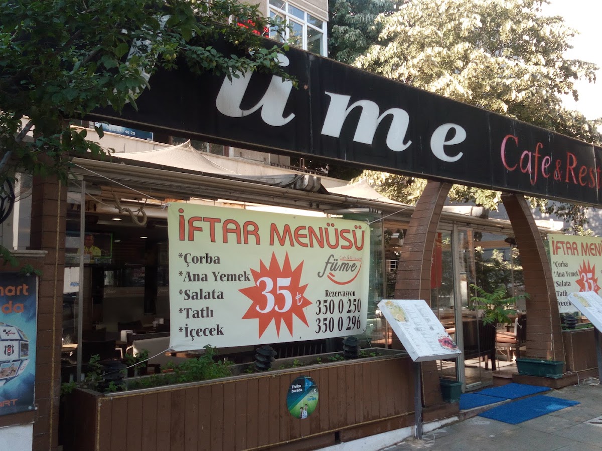 Füme Cafe & Restaurant