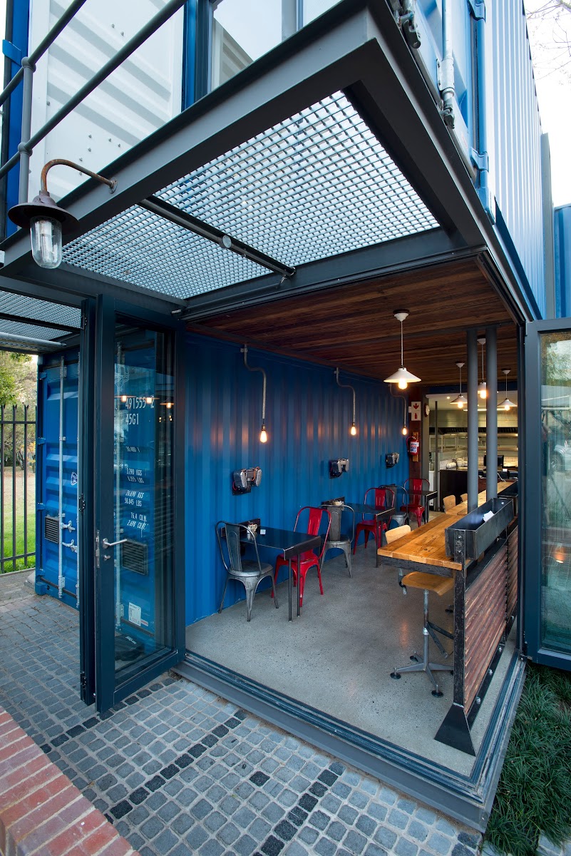 Foghound Cafe - We Proudly Serve Starbucks