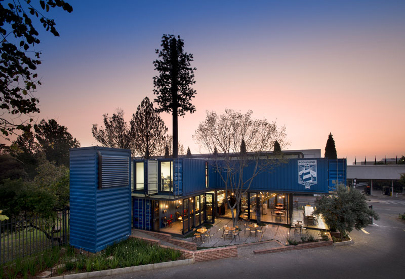Foghound Cafe - We Proudly Serve Starbucks-4