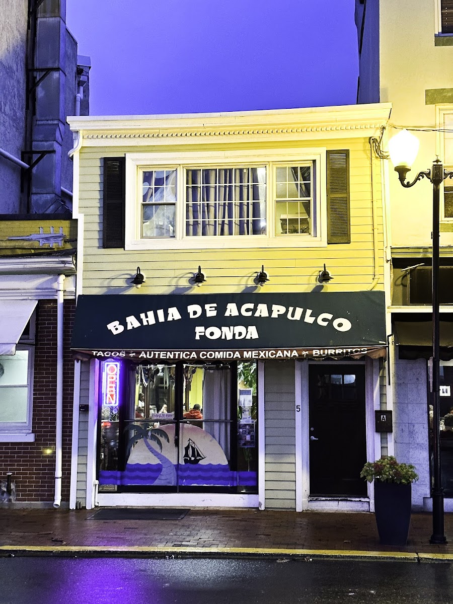 Fonda Bahia De Acapulco