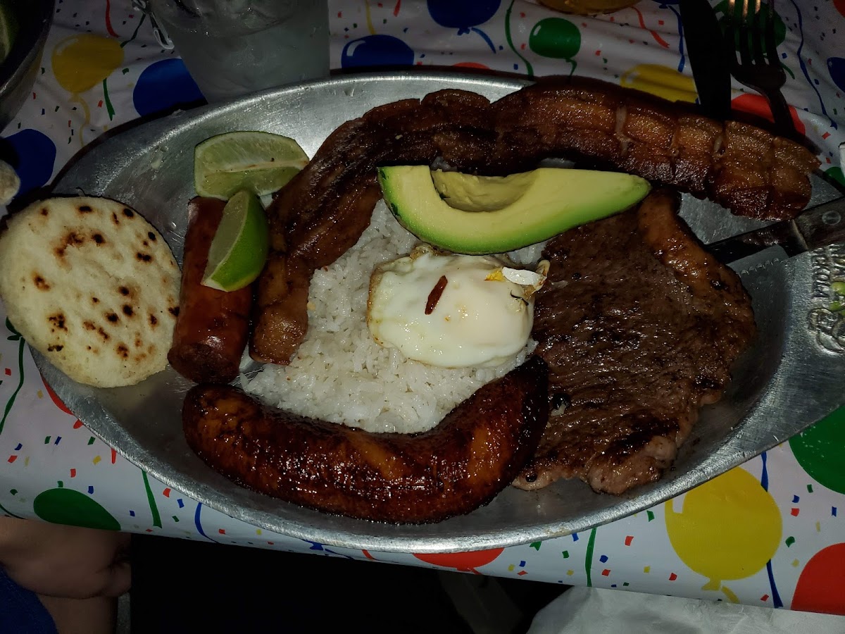 Fonda Dulce Jesus Mio Miami-5