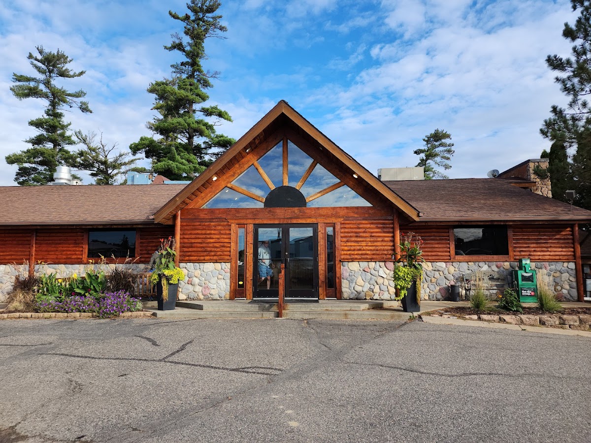 Forest Lake Restaurant-3