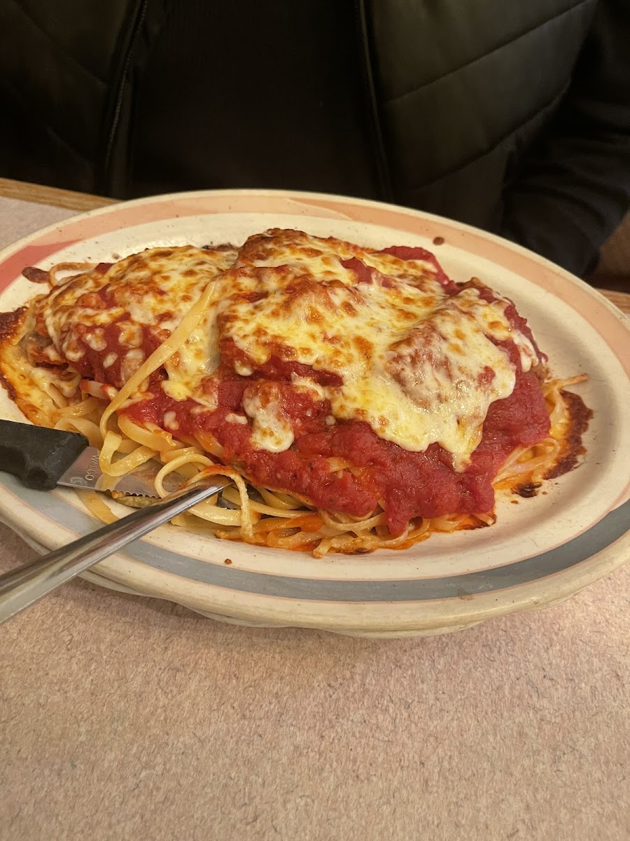 Four Brothers Pizza Inn-8