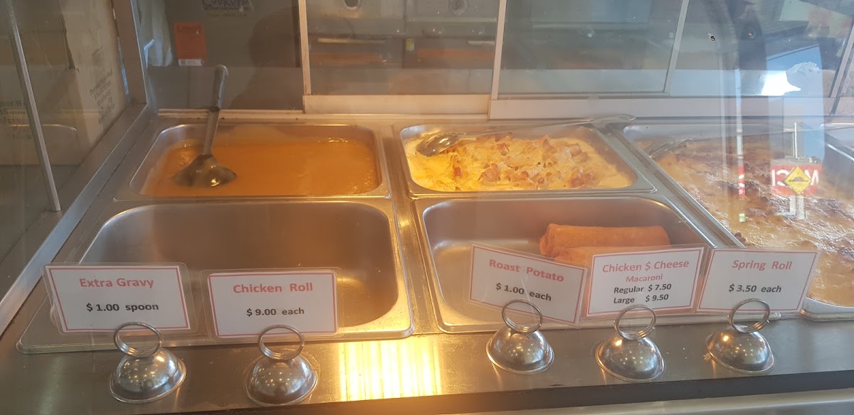 Four Season's Bar-B-Q Chick-Inn-8