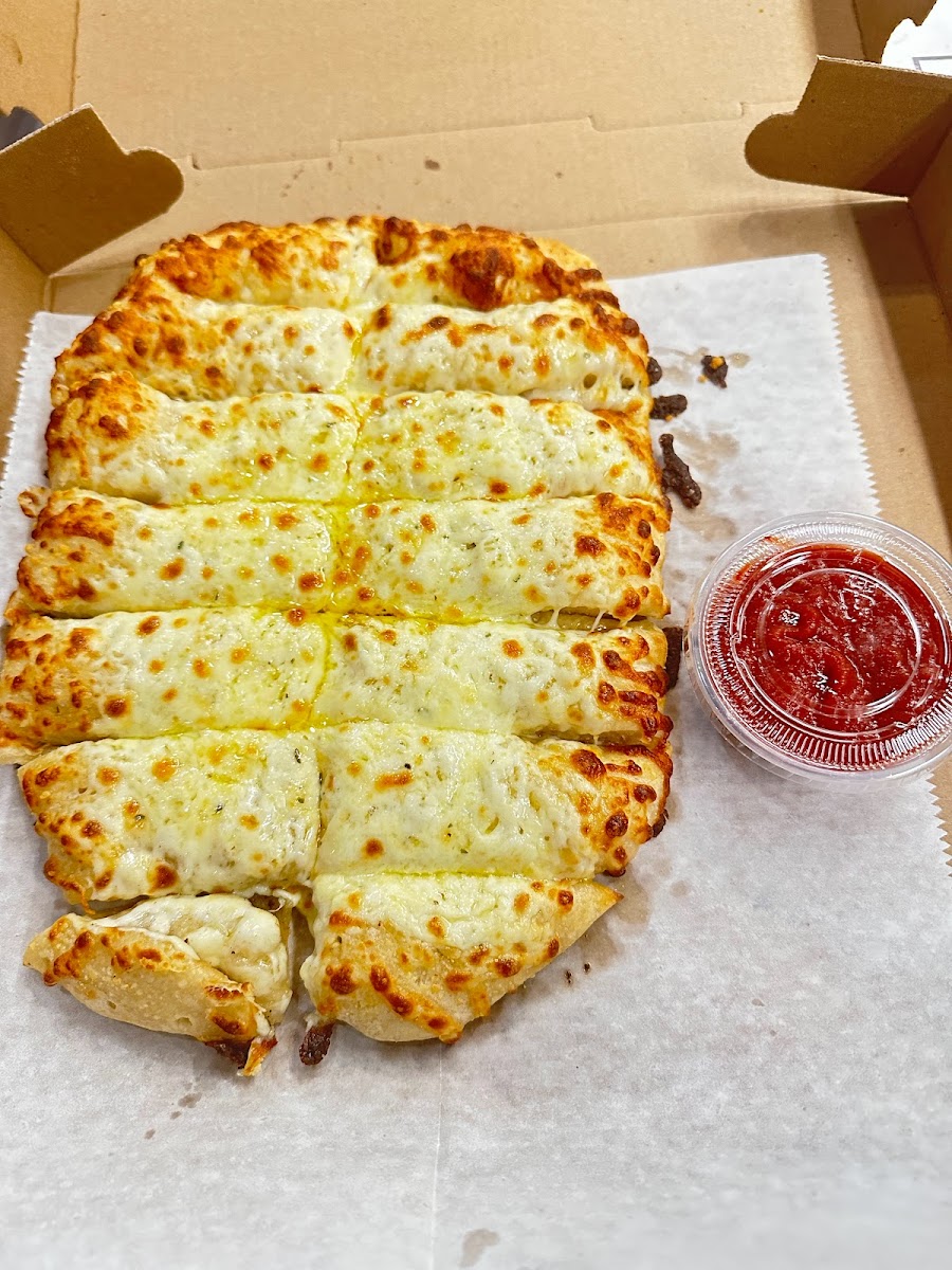 Fox's Pizza Den - Mckees Rocks-8