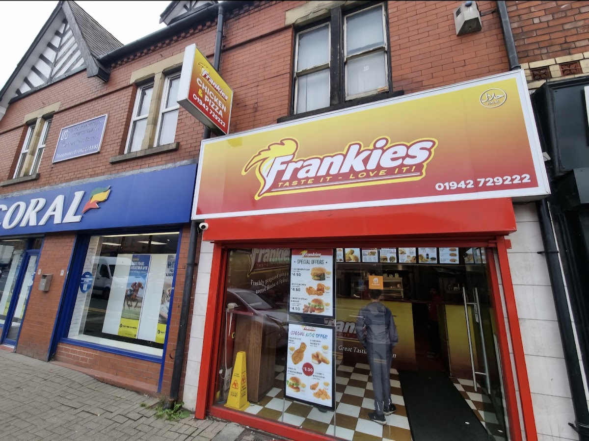 Frankies Ashton In Makerfield