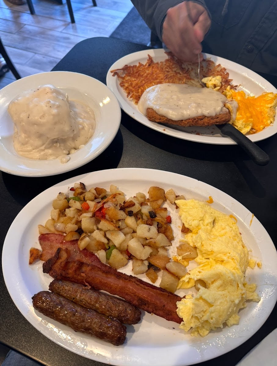 Frank's Downtown Café-2