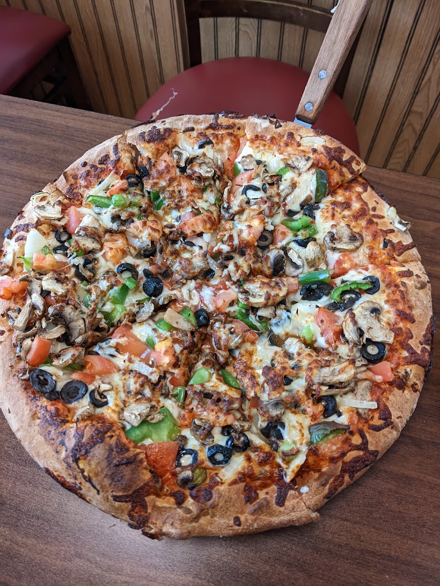 Fratello's Pizza & Restaurant-9