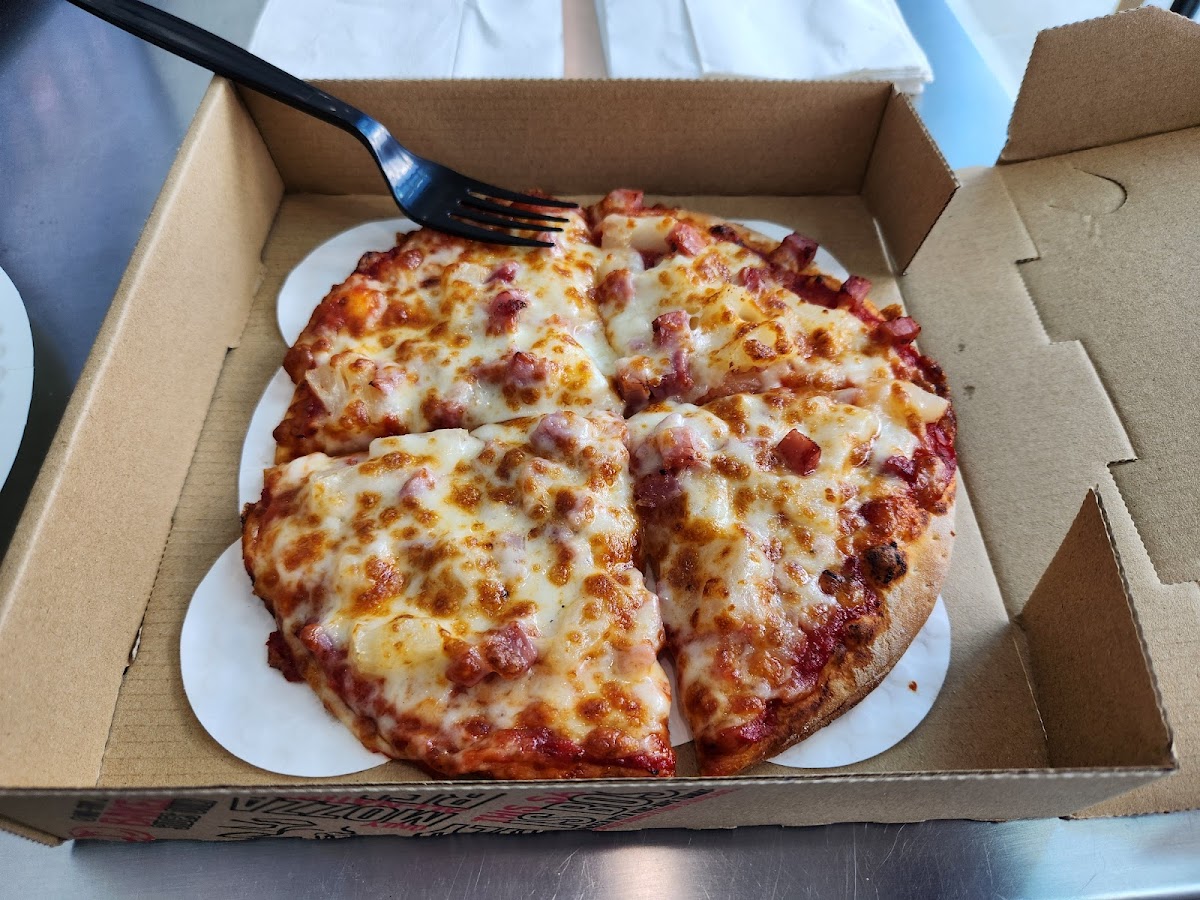 Fresh Brothers Pizza Manhattan Beach-4