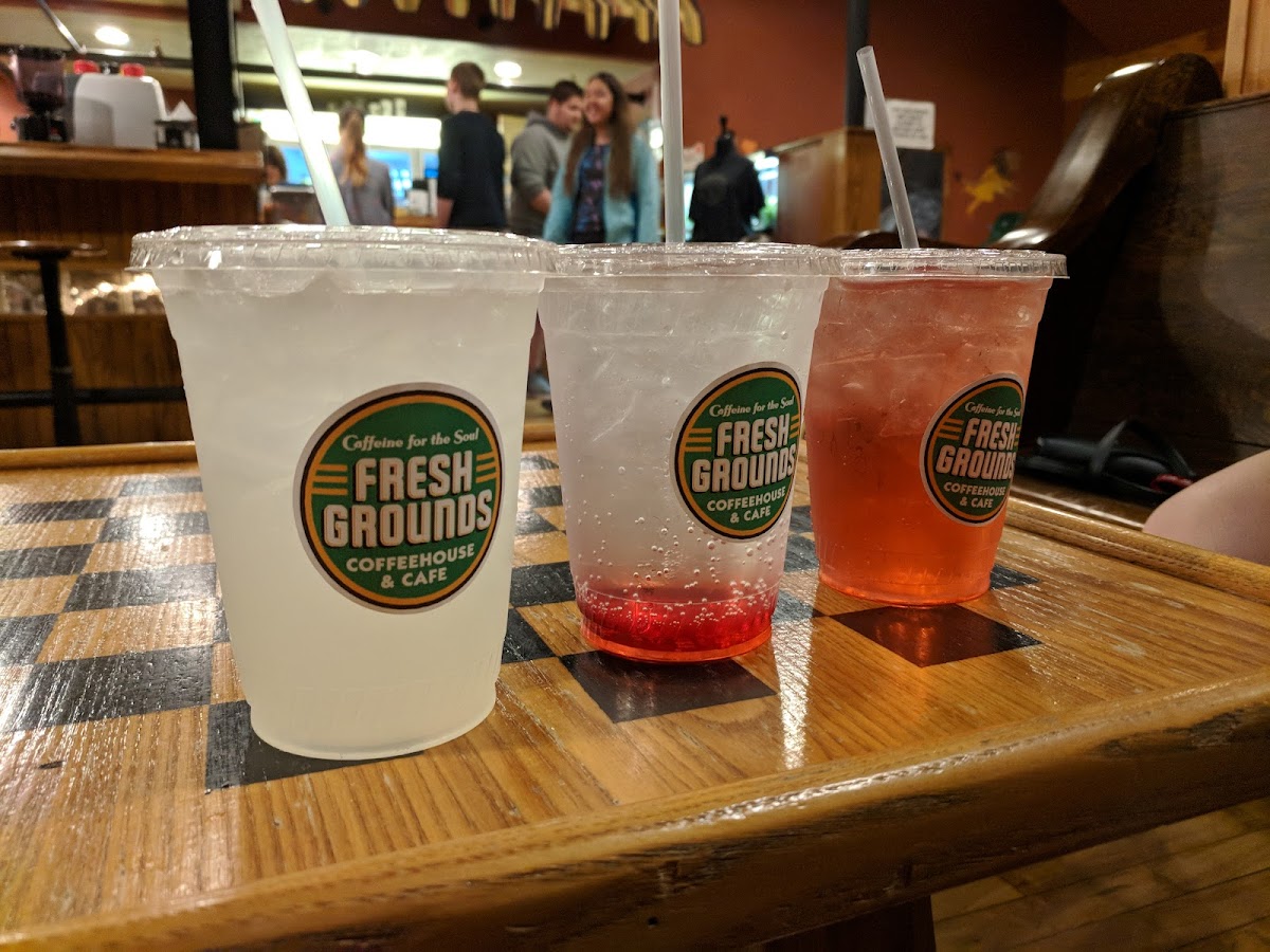 Fresh Grounds Coffeehouse & Cafe-10