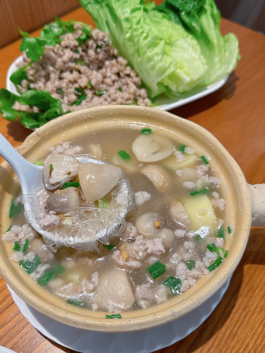Friendship Thai Food-2