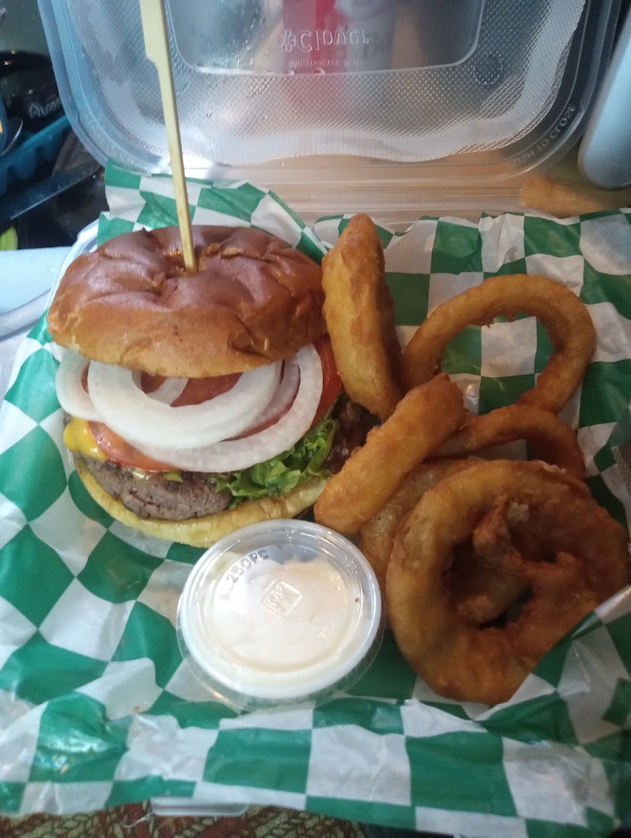 Frog Pond Restaurant-5