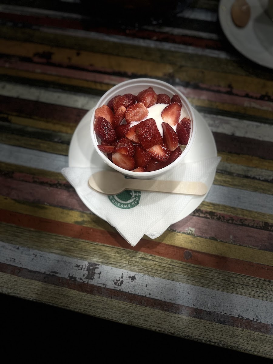 Fruit Shop On Greams Road, Anna Nagar-5
