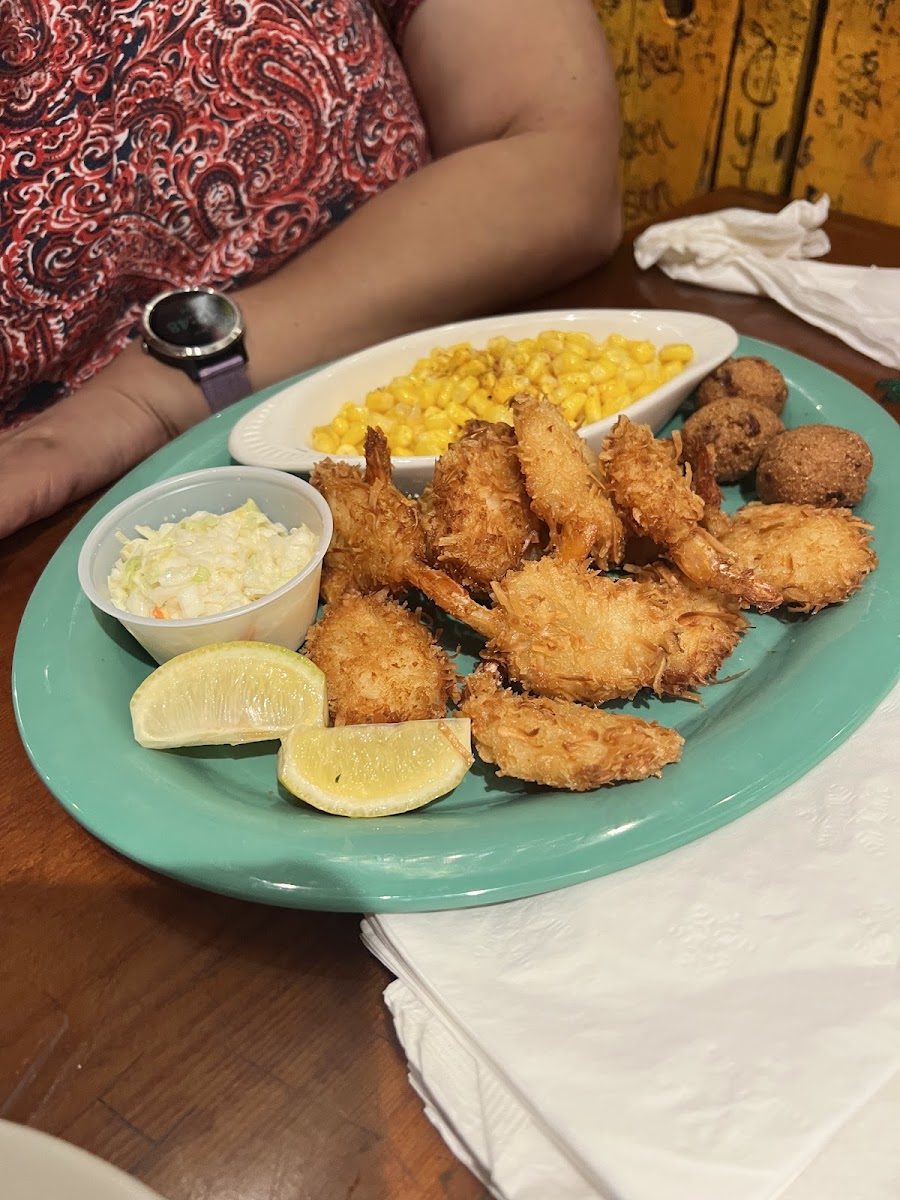 Fudpucker's Beachside Bar & Grill-6