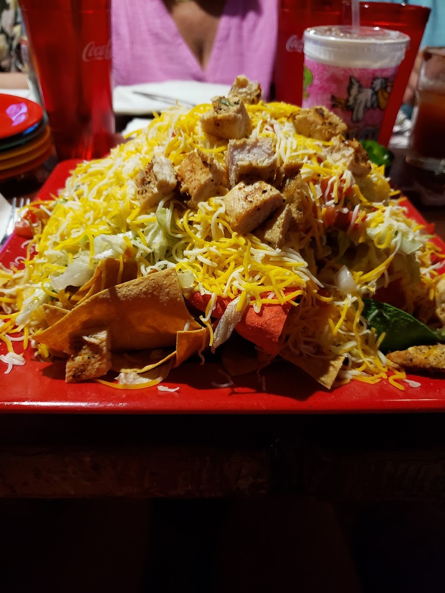 Fudpucker's Beachside Bar & Grill-8