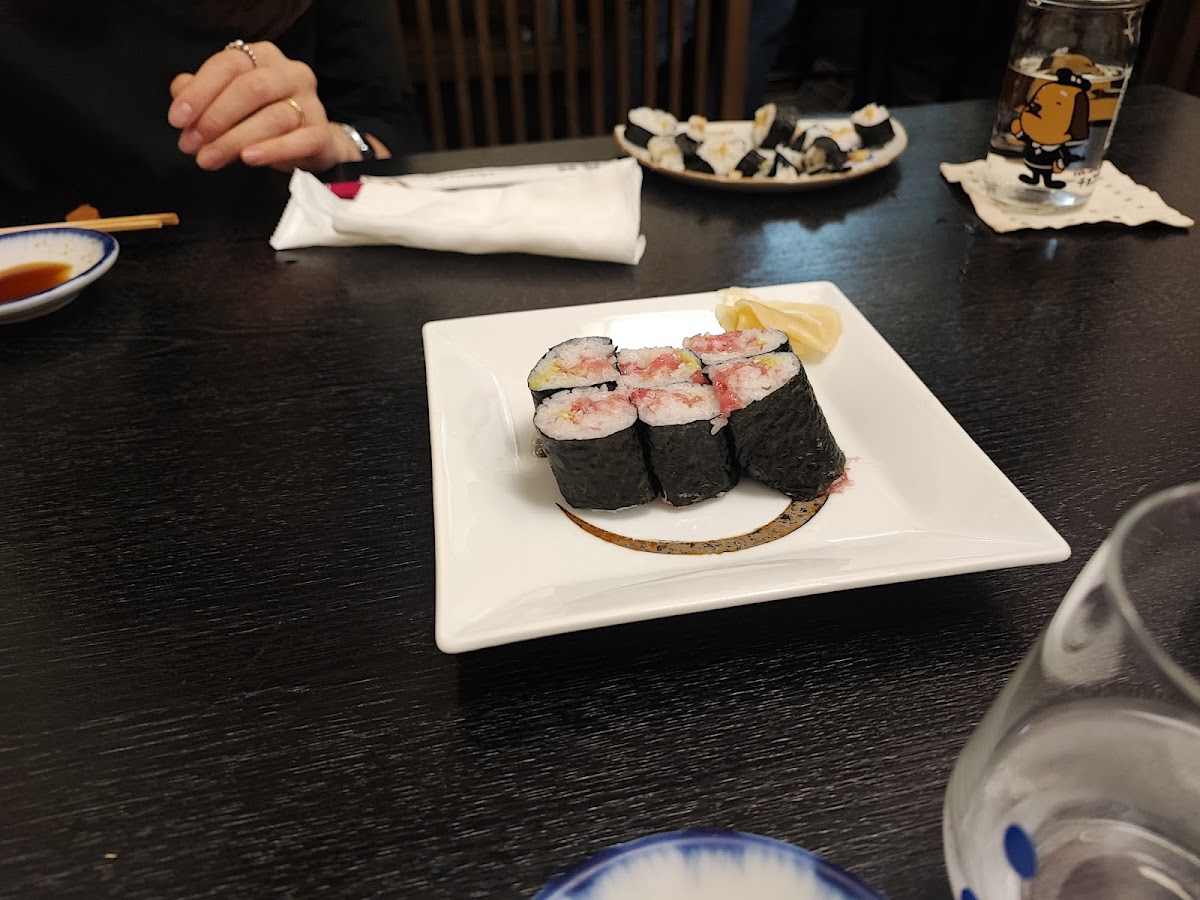 Fuki-Zushi Toraya-Yokocho-10