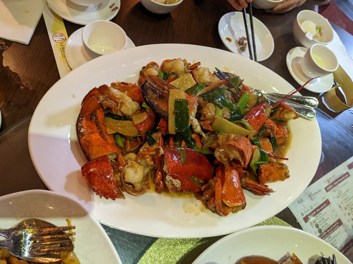 Full Moon Garden - Dim Sum & Cantonese Cuisine-8