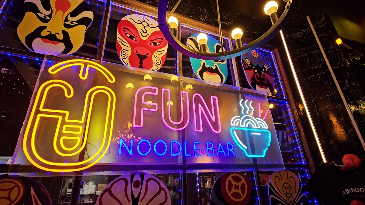 Fun Noodle Bar-2