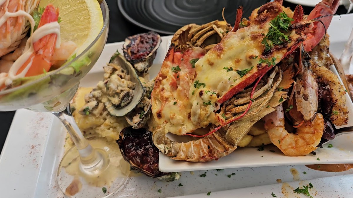Galaxy Seafood And Mediterranean Restaurant-2