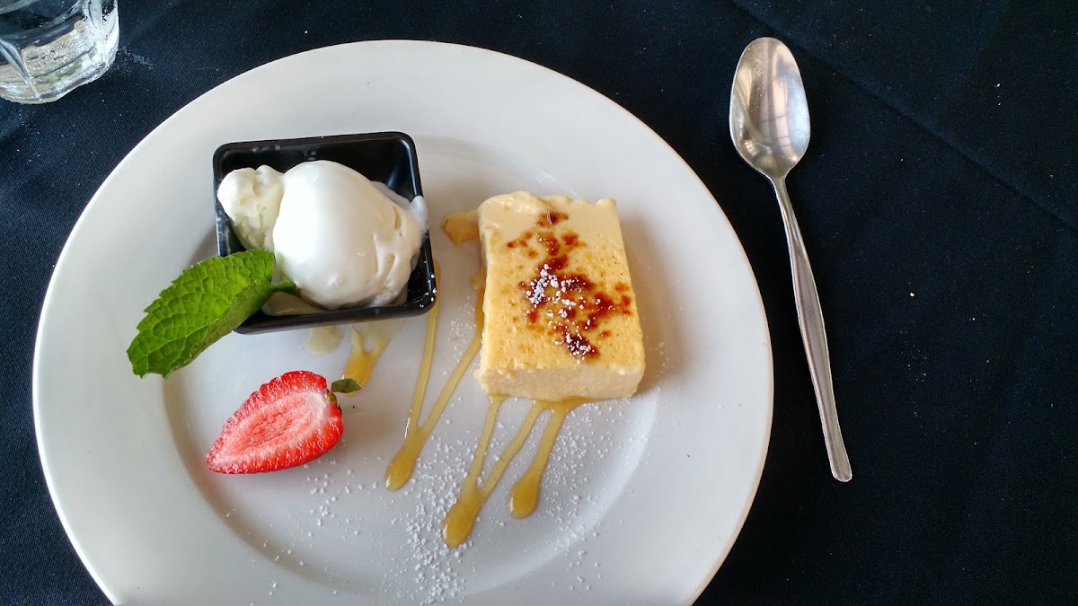 Galaxy Seafood And Mediterranean Restaurant-7