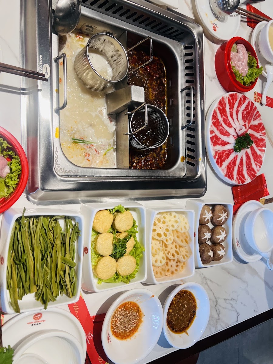 Gang Yu Hot Pot Nha Trang 港渝火锅芽庄店(Lẩu Trung Hoa/나트랑 샤브샤브)-5